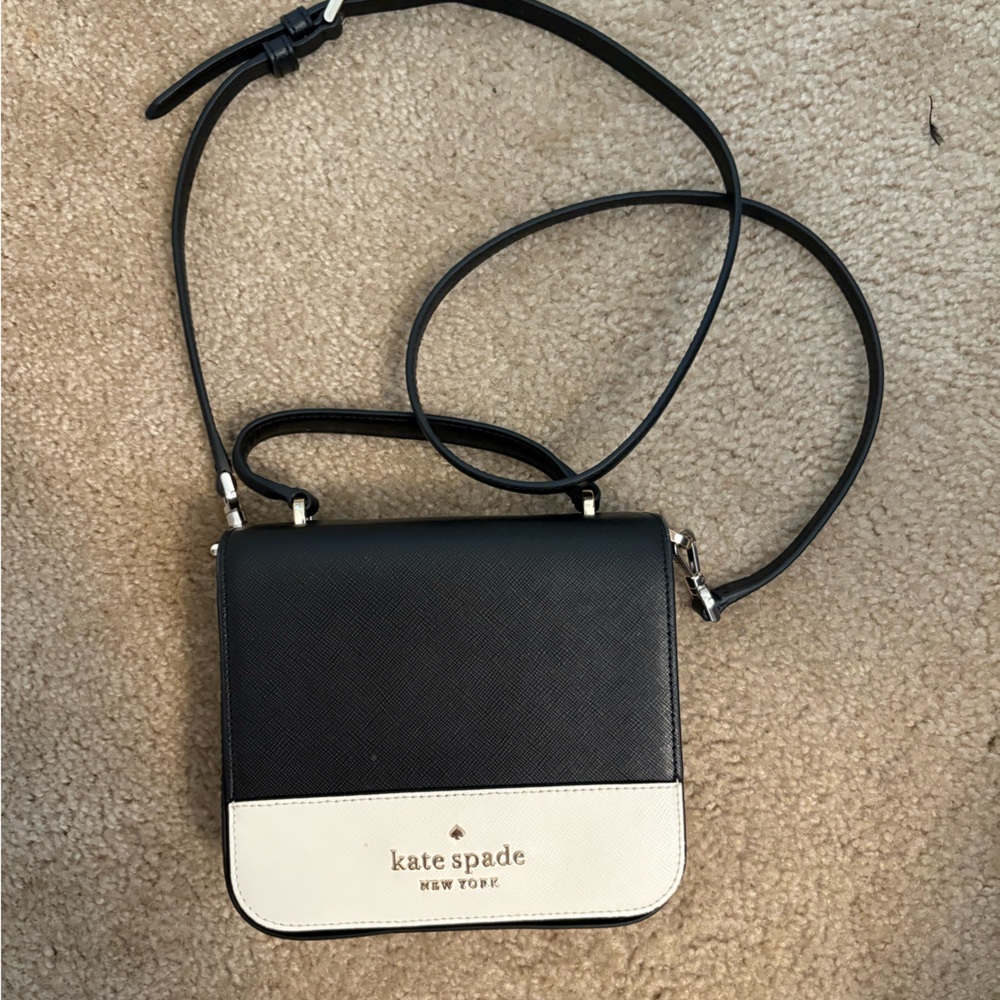 Kate Spade Black and Cream Shoulder Bag
